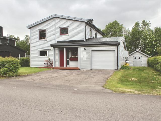 Villa till salu
