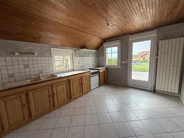 Maison vente à Pontarlier, Laviron