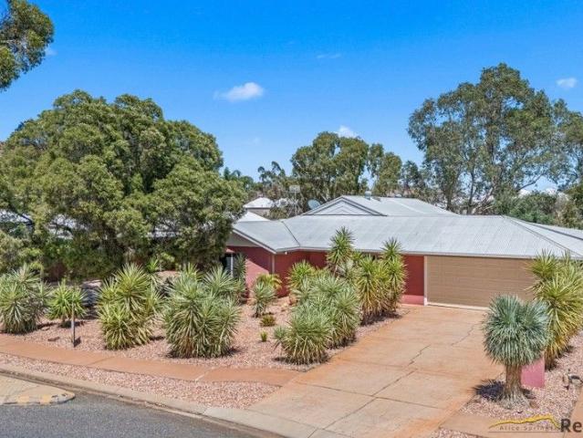 House for sale in Desert Springs, Northern Territory