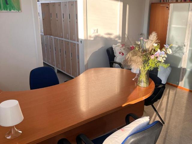 Ufficio in affitto a Sesto Al Reghena, Friuli-Venezia Giulia