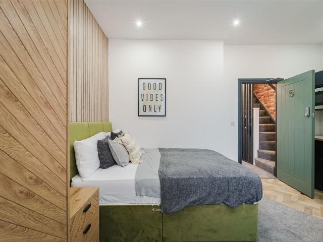 Room for rent in New Bilton