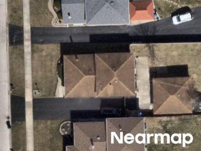 House for sale in Crestwood, Illinois
