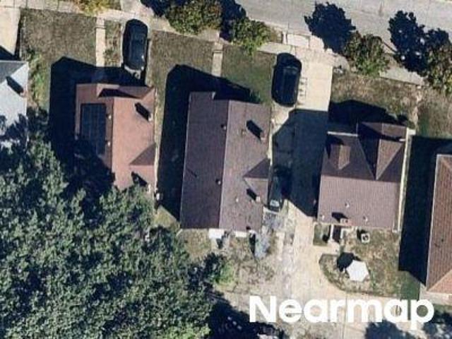 House for sale in Roselawn, Ohio