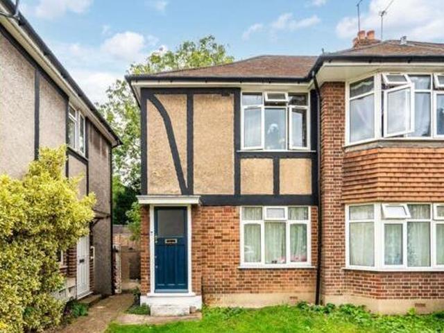 House for sale in New Malden, Greater London