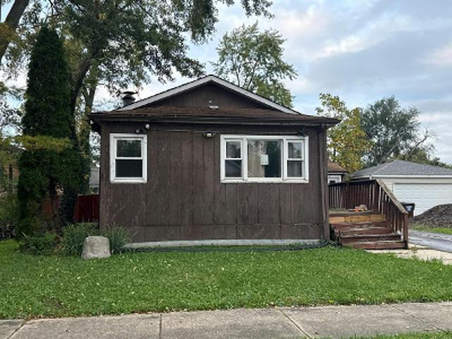 House for sale in Midlothian, Cook County