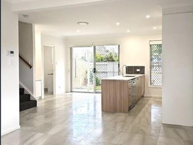 Townhouse for rent in Methul, Queensland