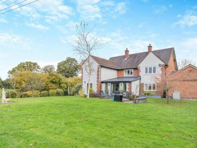 House for sale in Baswich, Staffordshire
