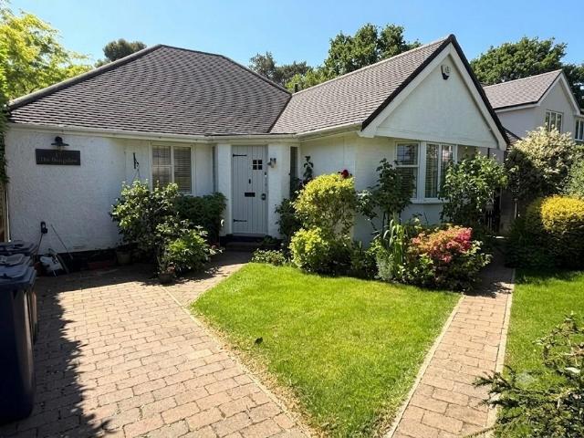 House for rent in Mill Hill, Greater London