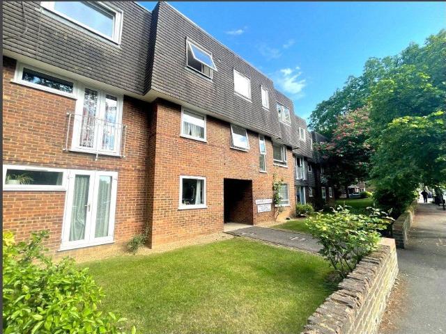 Apartment for rent in Clewer Village, Windsor