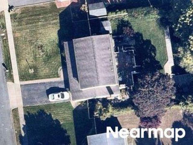 House for sale in Nesconset
