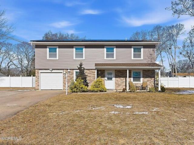 House for sale in Lanoka Harbor, New Jersey