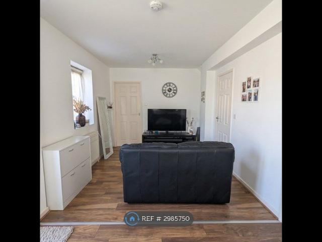 Room for rent in Ickenham, Greater London