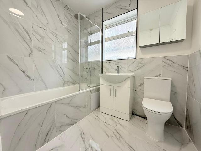 House for rent in Uxbridge, Ickenham