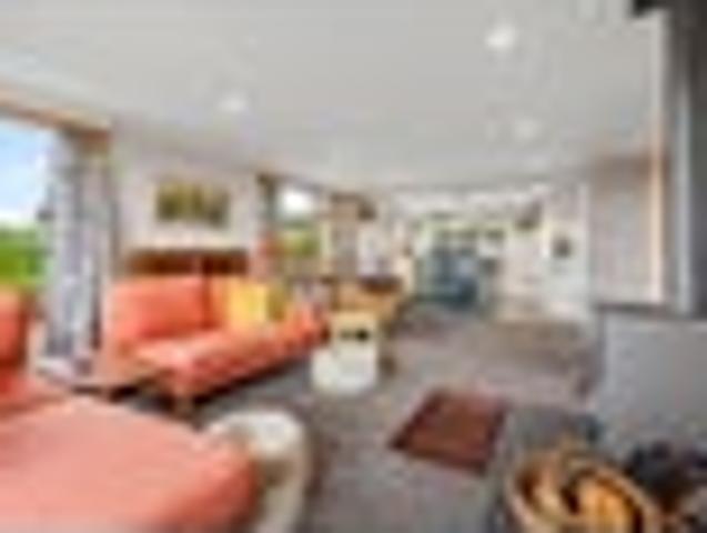 House for sale in Otakou