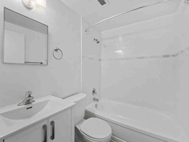 Apartment for rent in Ancaster, Ontario
