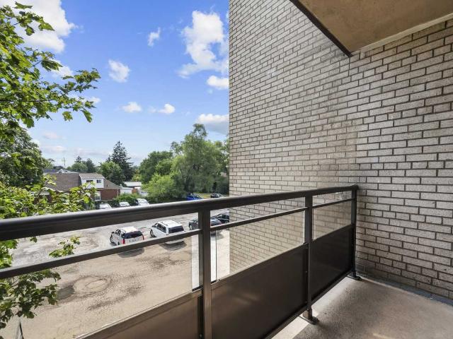 Apartment for rent in Ancaster, Ontario