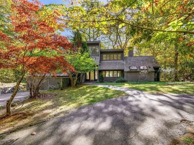 House for sale in Boxford, Massachusetts