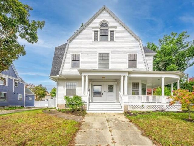 House for sale in Highlandville, Haverhill