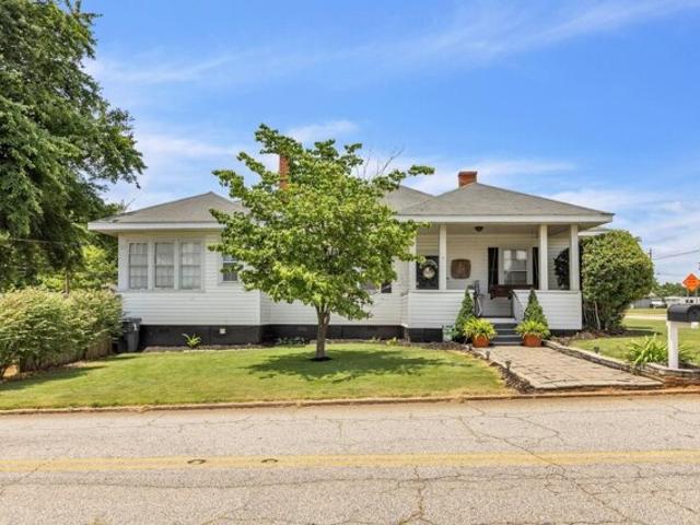 House for sale in Lyman, South Carolina