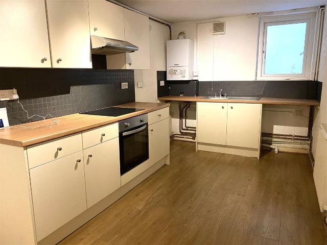 Apartment for rent in Pembroke Dock, Wales