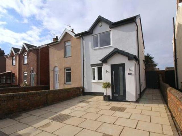 House for sale in Southport