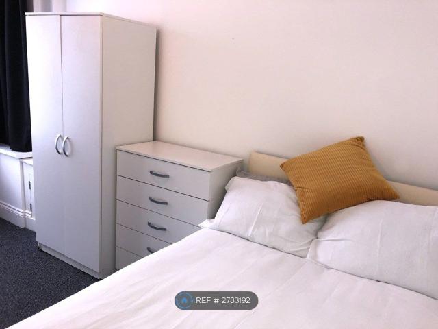 Room for rent in West Midlands