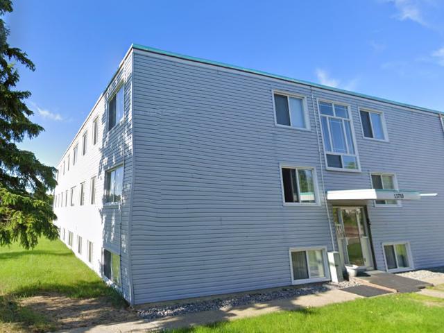 Apartment for rent in Wedgewood, Alberta