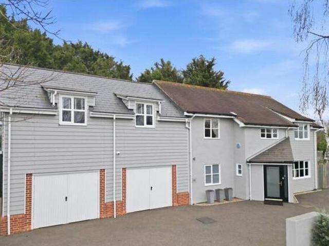 House for sale in Key Street, Suffolk