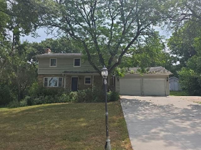 House for sale in Cottage Grove, Minnesota