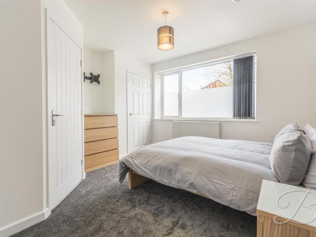 Room for rent in Potters Corner, East Midlands