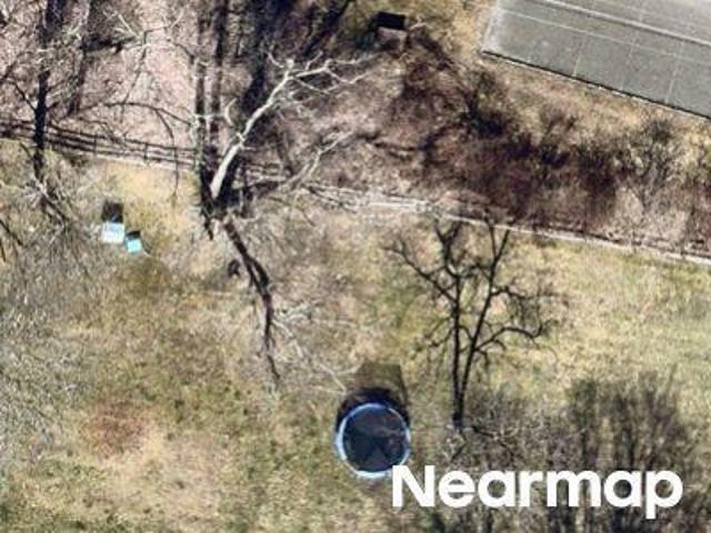 House for sale in Branchville