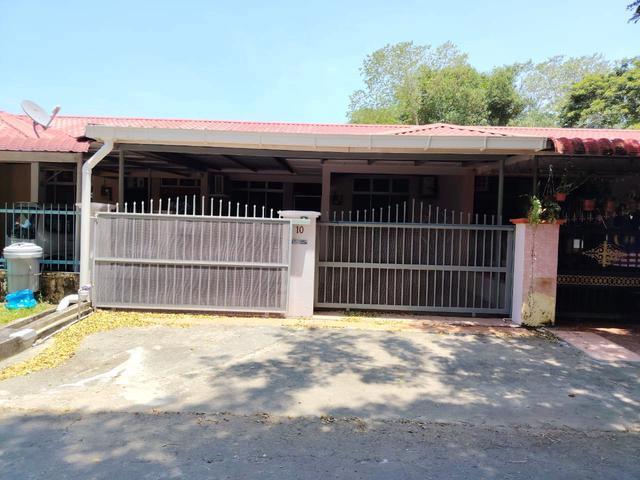 Terraced House for rent in Bukit Kalam, Labuan