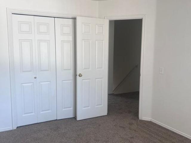 Apartment for rent in Camelot, Layton