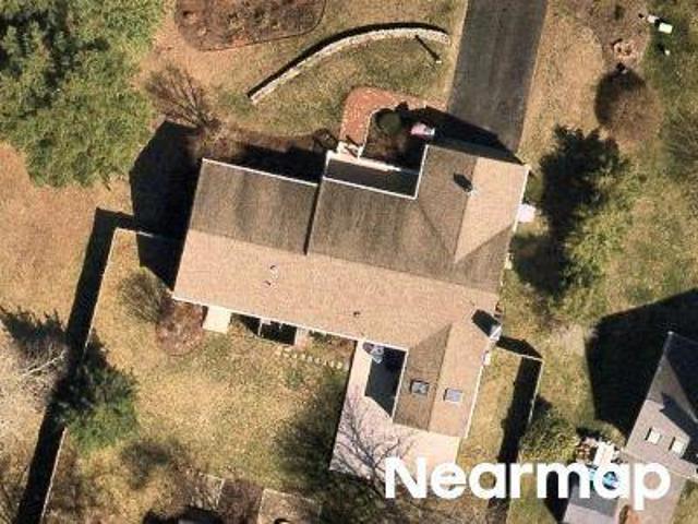 House for sale in Centerville, Centerville
