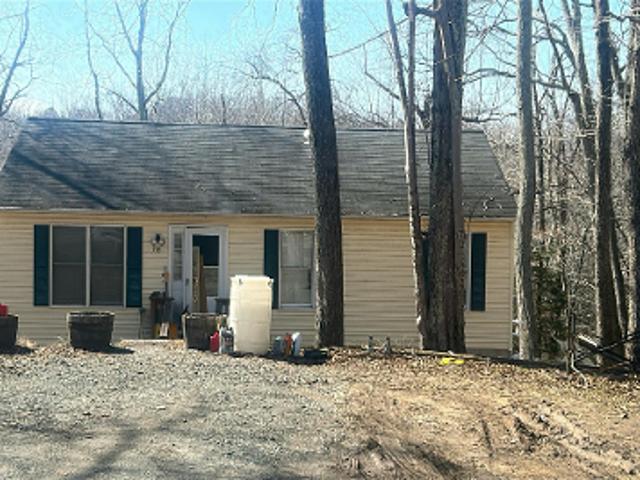 House for sale in Lusby, Maryland