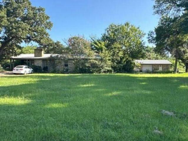 House for sale in Fairfield, Texas