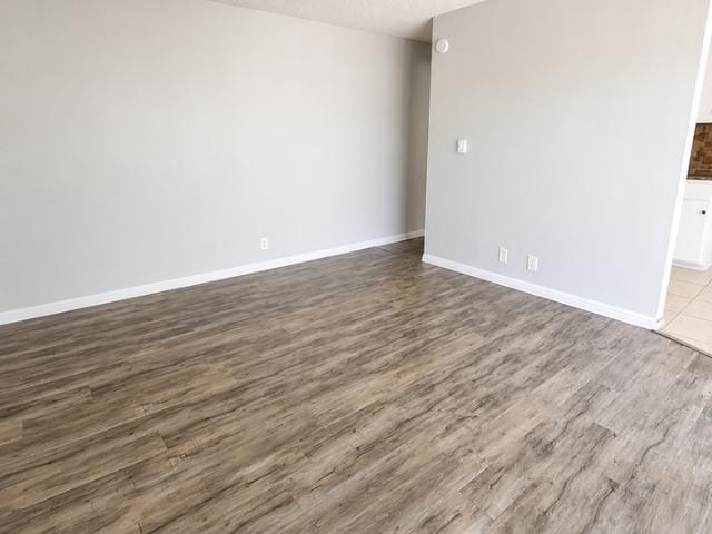 Apartment for rent in Long Beach, California