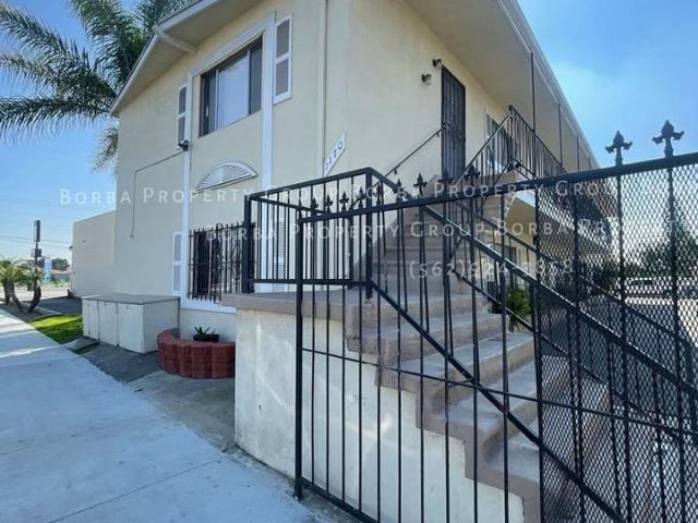 Apartment for rent in Long Beach, California