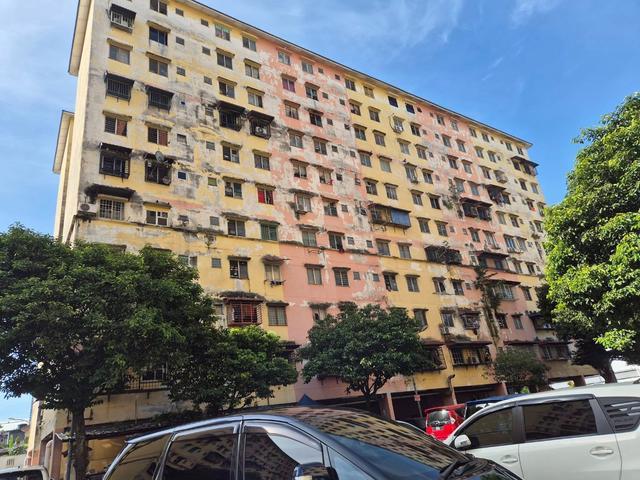 Flat for sale in Country Heights Damansara, Kuala Lumpur