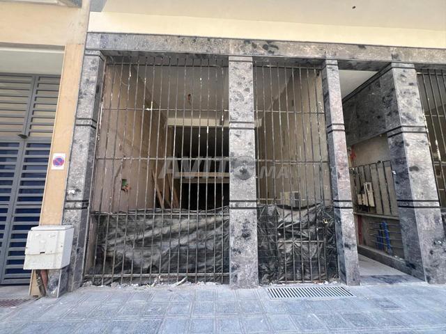Local commercial vente à Anfa, Gharb-Chrarda-Beni Hssen