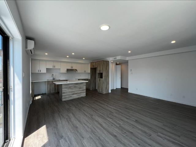 Apartment for rent in Mauricie, Quebec