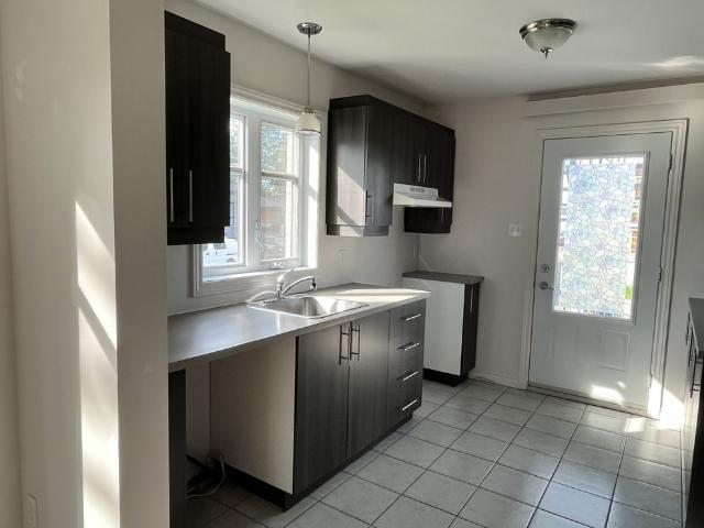 Apartment for rent in Les Maskoutains, Quebec