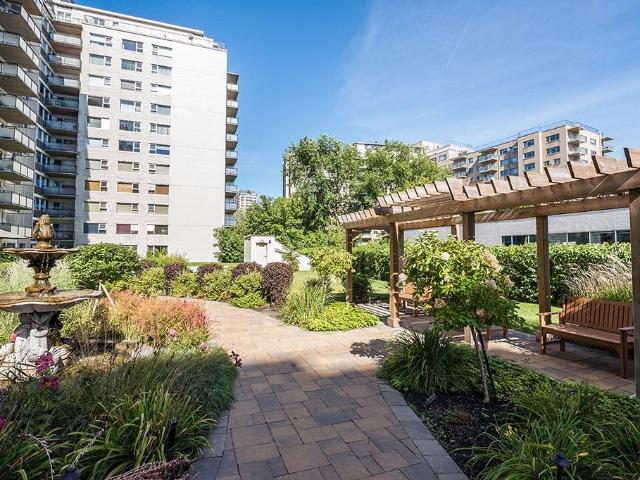 Apartment for rent in Westmount, Quebec
