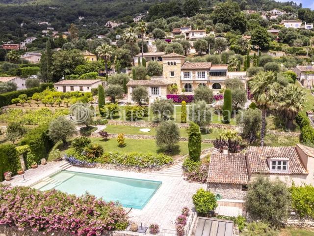 Villa vente à Grasse, Châteauneuf-grasse