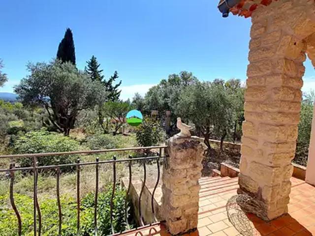 Maison vente à Carpentras, Le Barroux