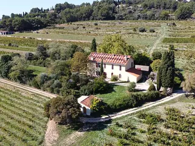 Maison vente à Arrondissement de Toulon, Le Beausset