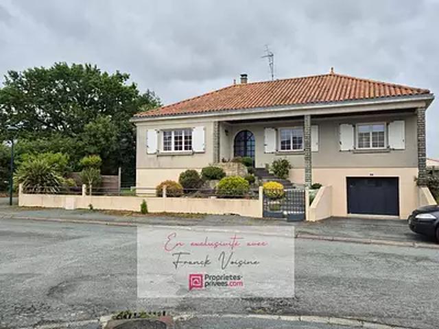 Maison vente à Fontenay-le-Comte, Le Boupère
