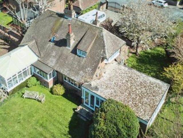 House for sale in Upperton, Eastbourne