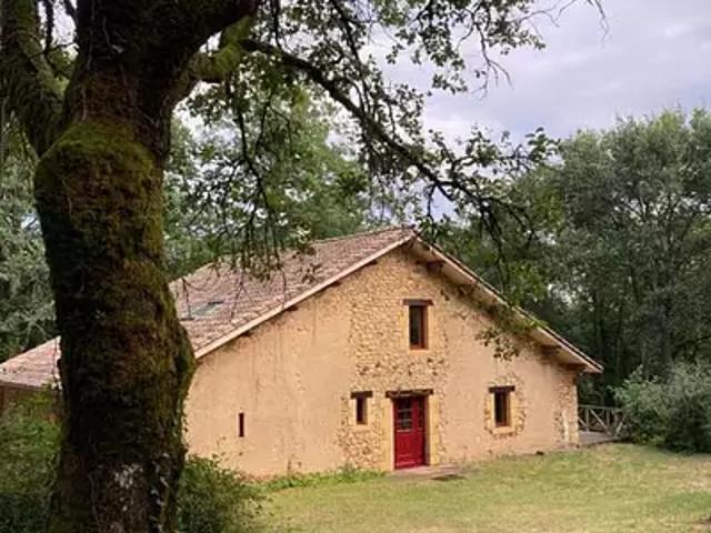 Maison vente à Bergerac, Le Buisson-de-cadouin