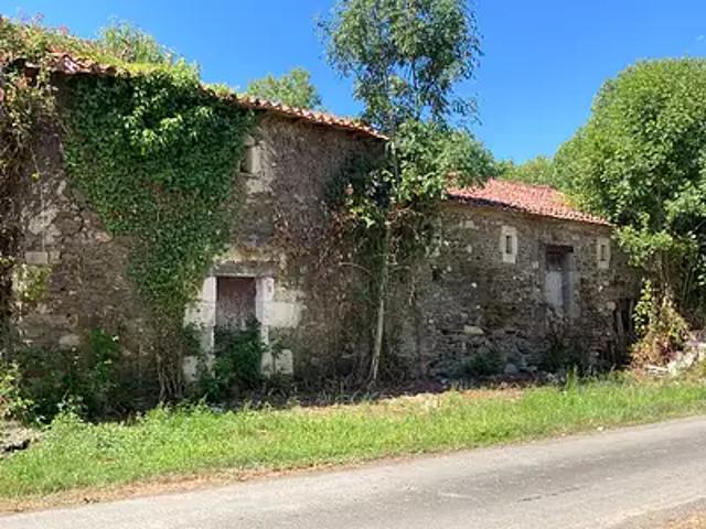 Maison vente à Parthenay, Le Busseau